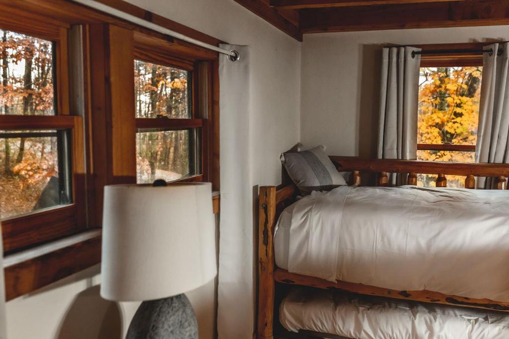 Deer Run Cabin At 36 North - Hot Tub Purlear Exterior photo